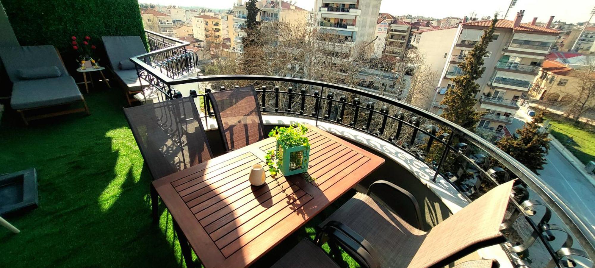 Sky View Suite Серес Екстериор снимка