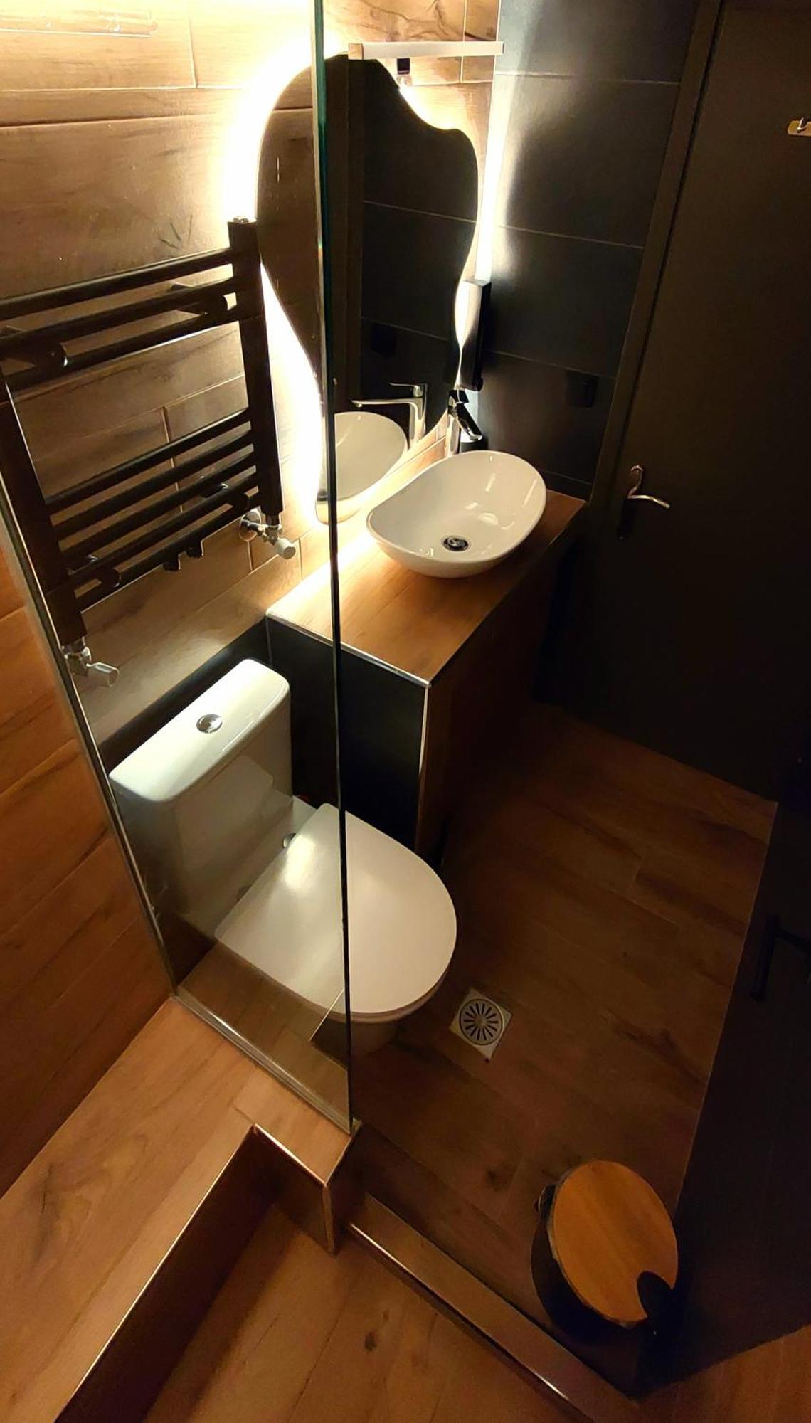 Sky View Suite Серес Екстериор снимка